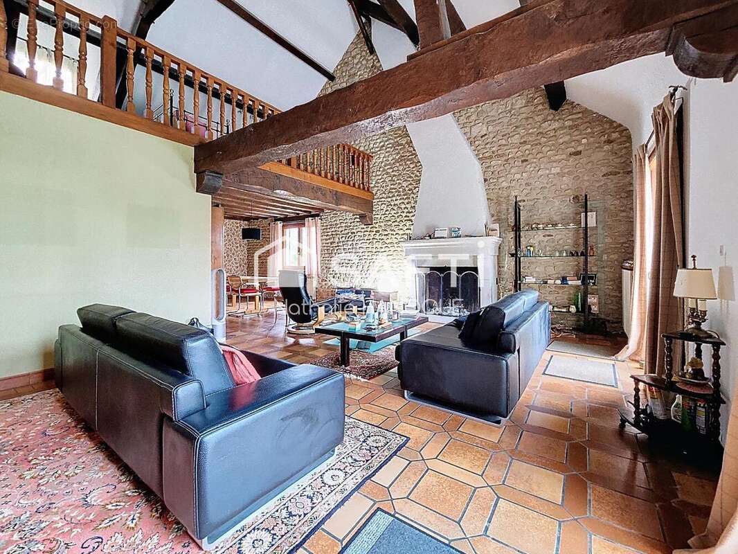 Photo 5 - Maison à HOUDAN