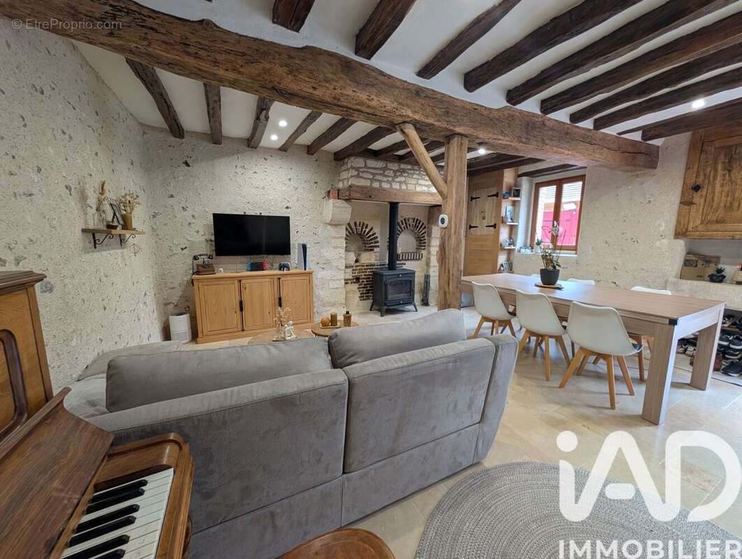 Maison 109 m² à Pezou  - photo 5