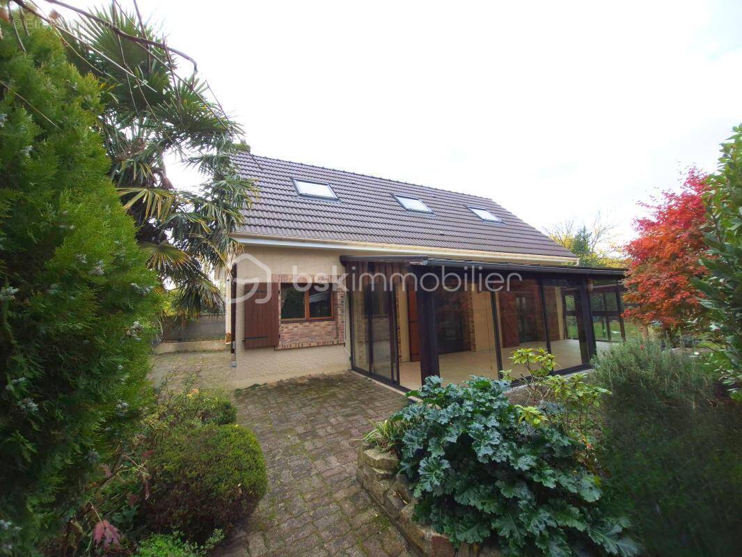 Maison à CHILLY-MAZARIN