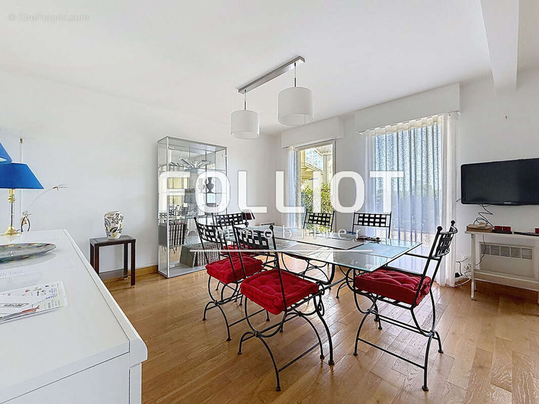 Appartement d'exception à vendre à Granville centre - Réf. 146038 - photo 5