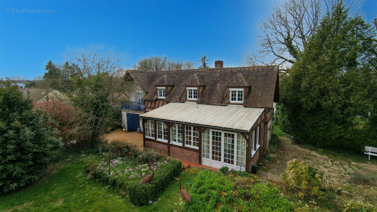 Maison à CHAUMONT-EN-VEXIN