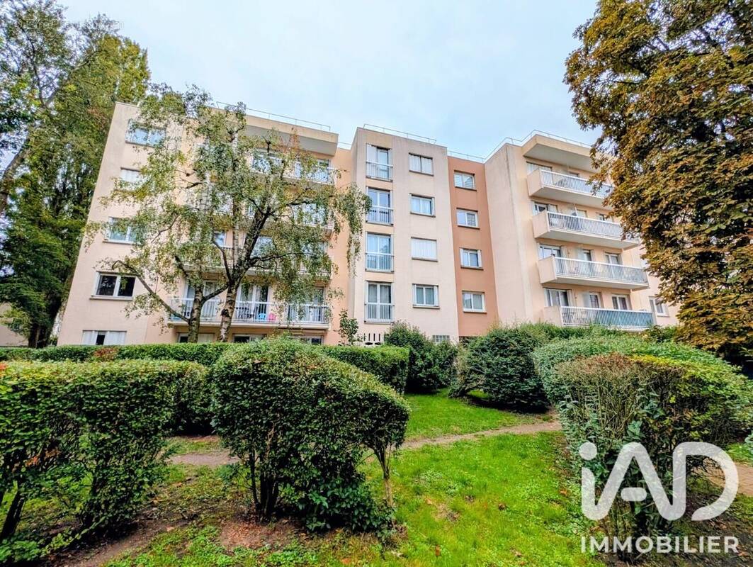 Photo 1 - Appartement à EZANVILLE