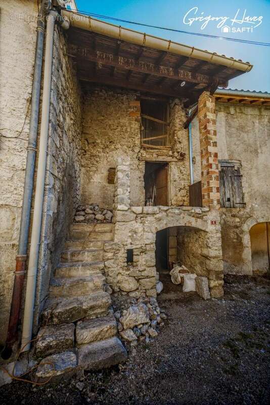 Maison 19 m² à Saint-Pierre-D'argencon  - photo 2