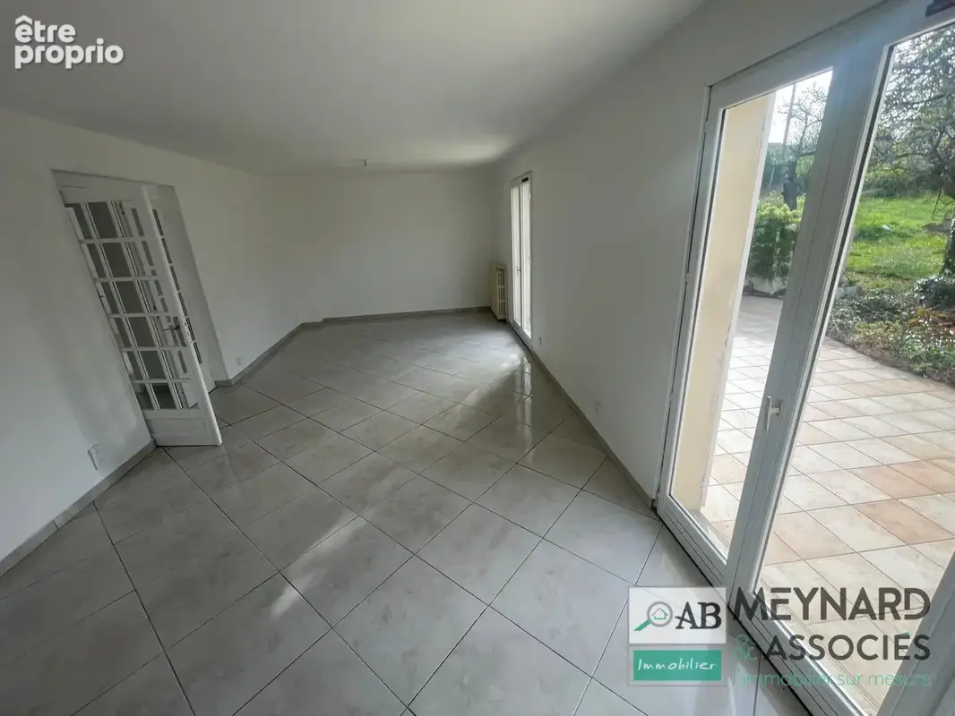 Maison indépendante à vendre - 3 chambres- sous-sol - garage-jardin 515m2 - photo 7