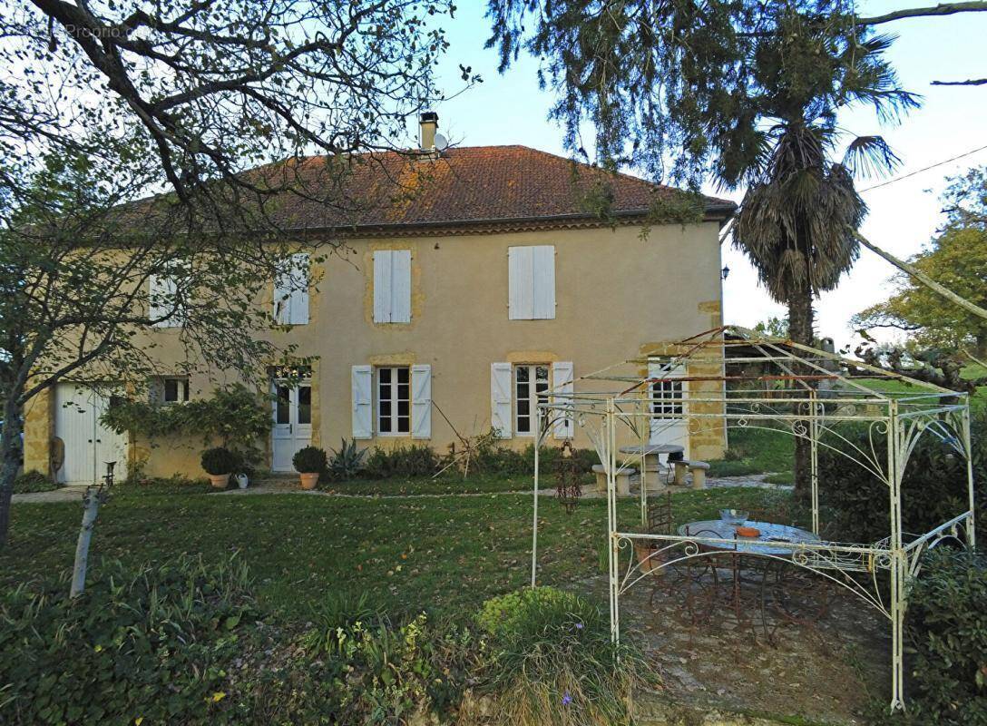 Maison à MIRANDE