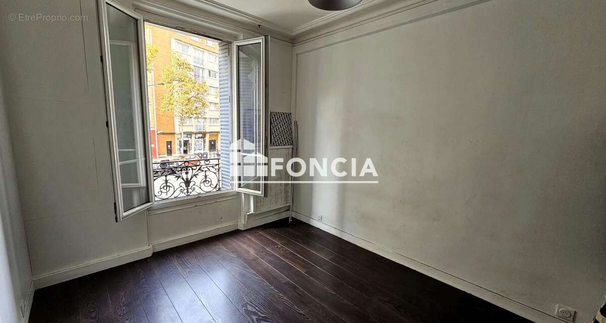 Appartement à AUBERVILLIERS