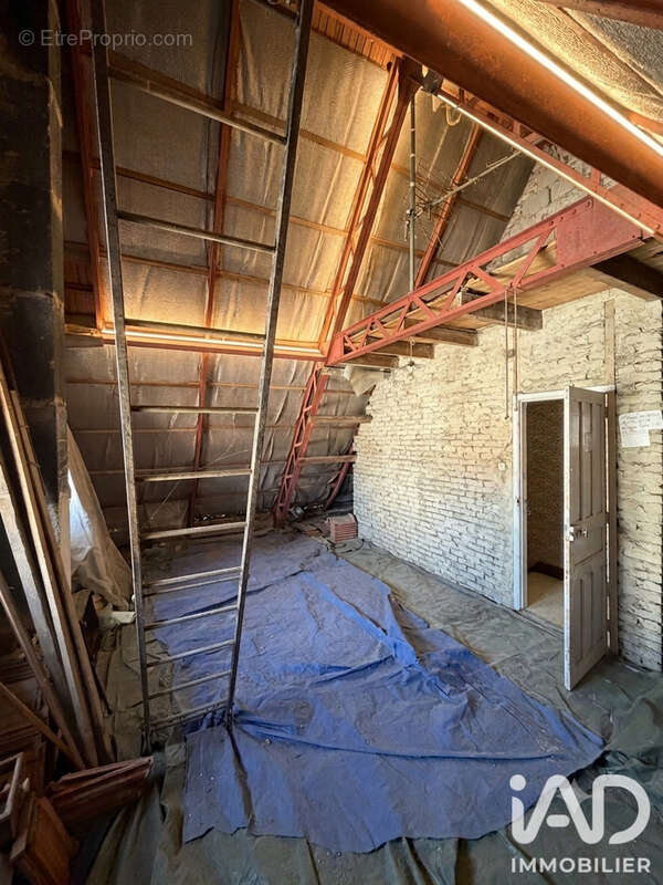 Maison 78 m² à Folschviller  - photo 6