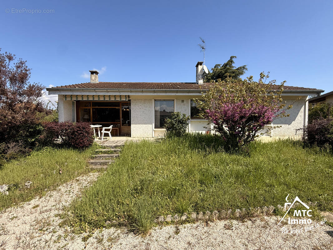 Maison à TIGNIEU-JAMEYZIEU