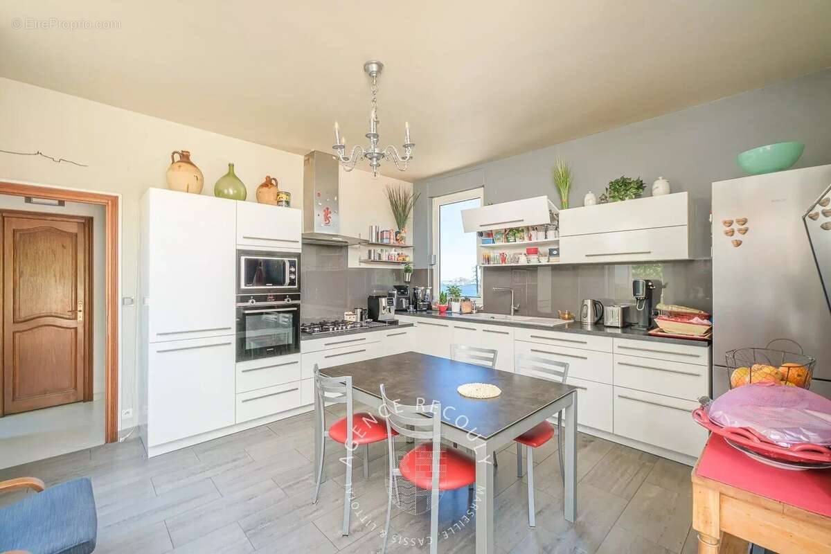 Maison à MARSEILLE-7E
