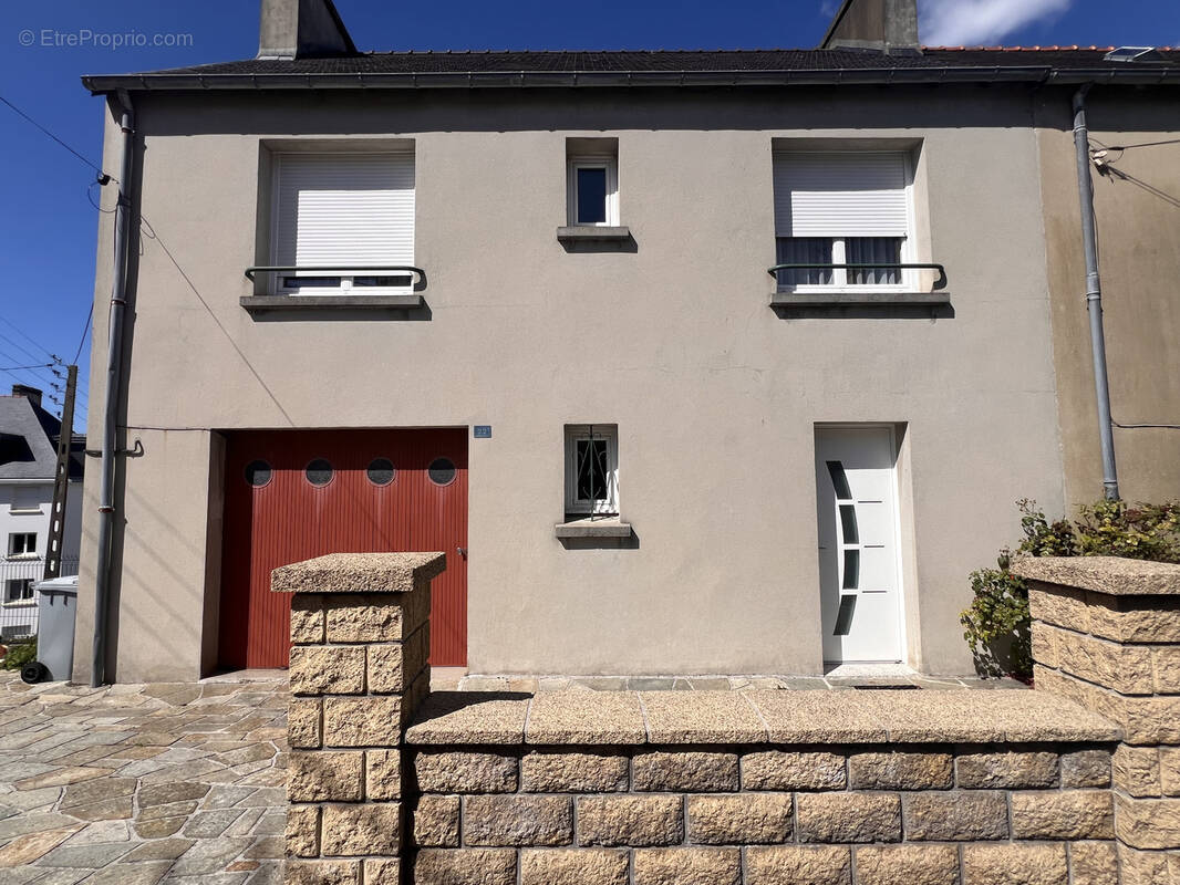 Maison 6 pièces 96 m² · à Quimper · 96 m² · 180 000 €