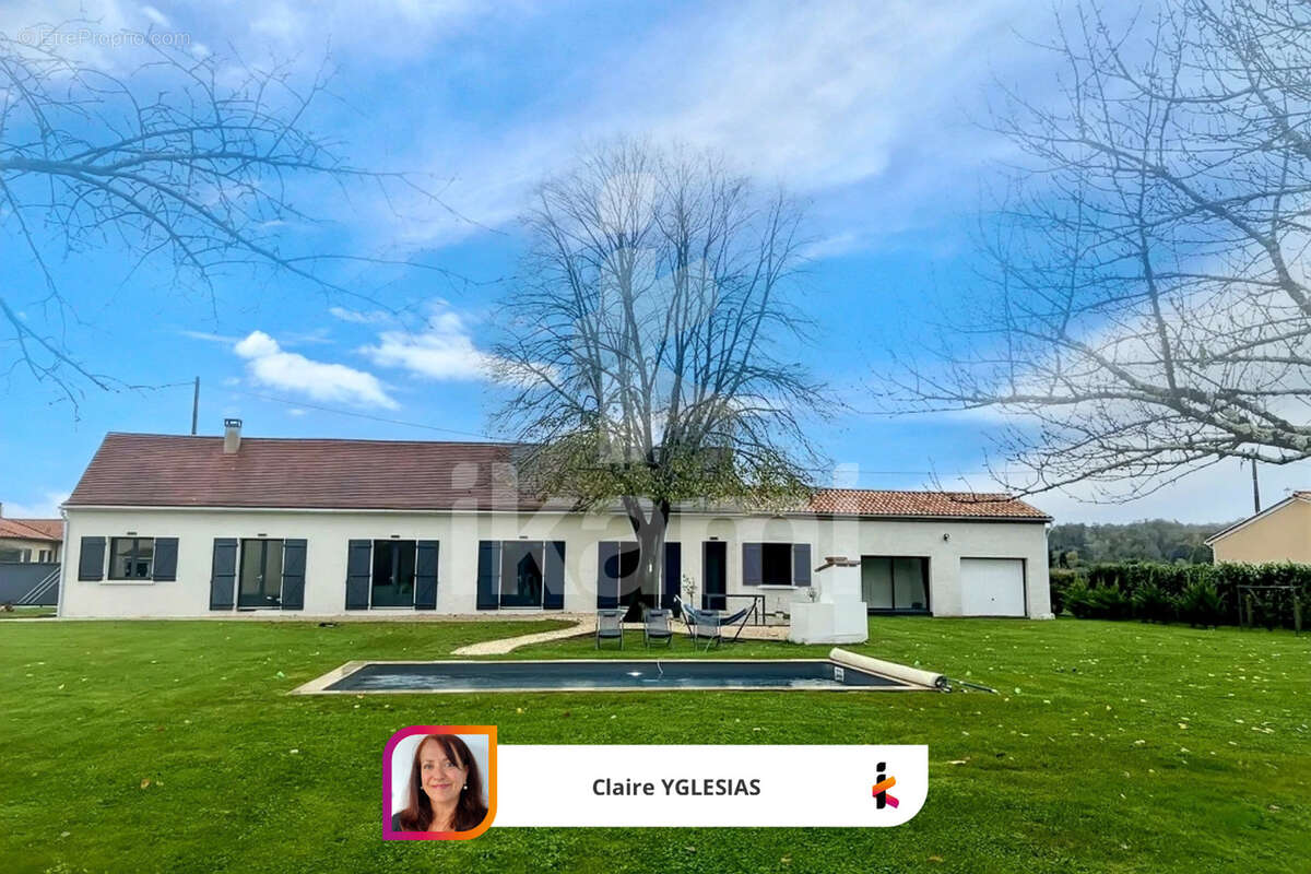 Maison à COURS-DE-PILE