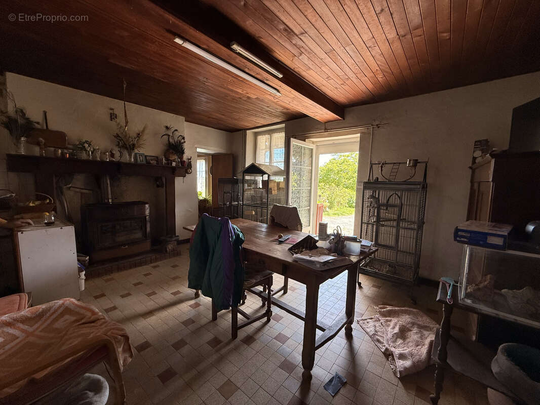 Maison à VERGT-DE-BIRON