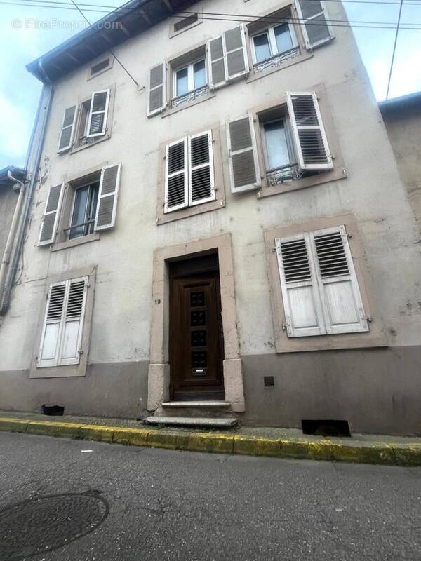 Appartement à ARS-SUR-MOSELLE