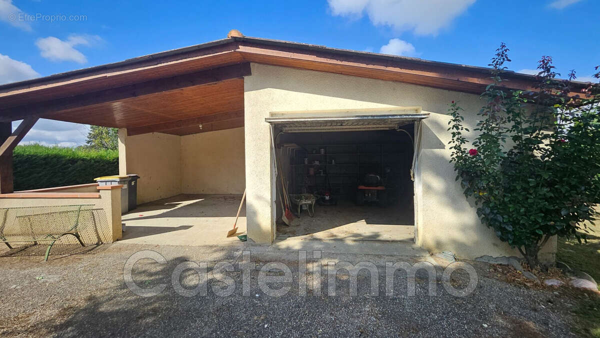 Maison à CASTELSARRASIN