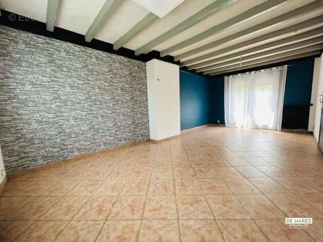 Exclusivite : maison semi individuelle avec jardin et garage ! - photo 3