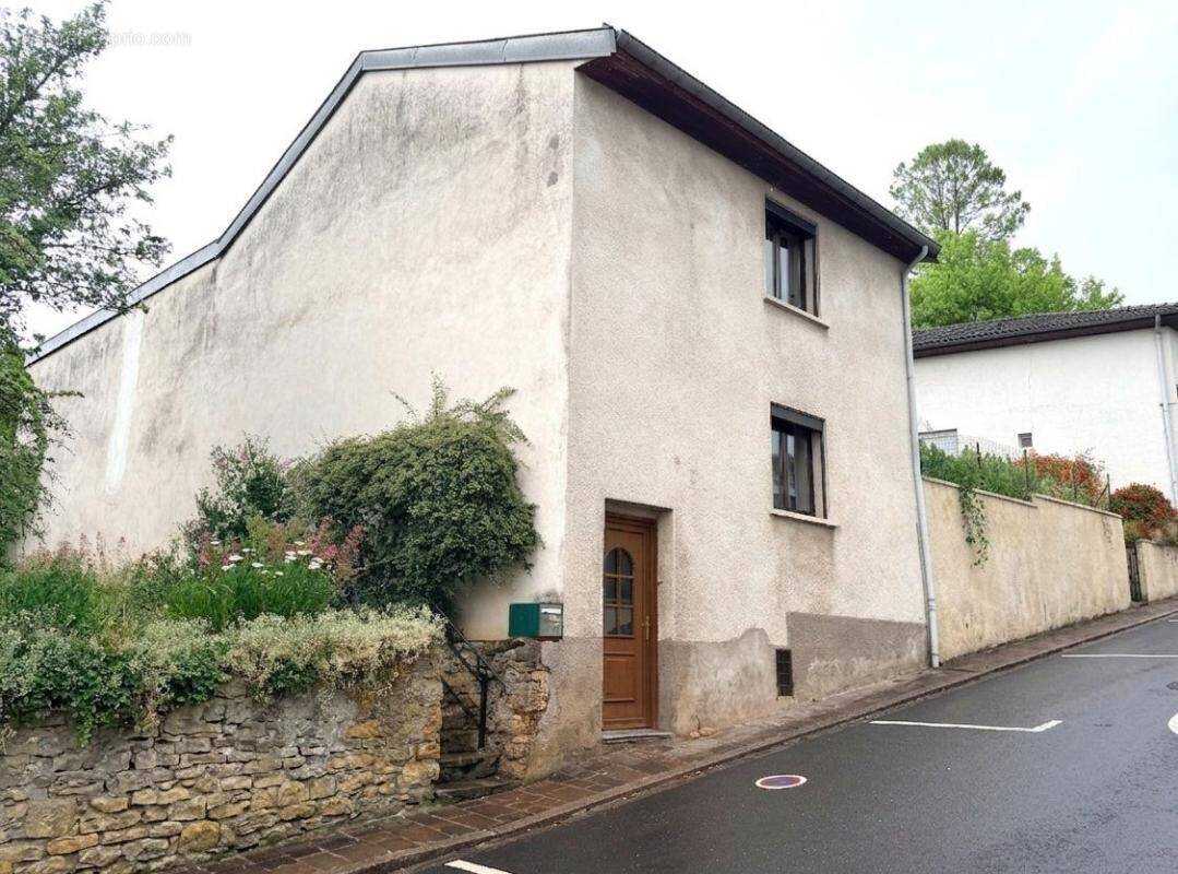 Maison à DOMMARTEMONT