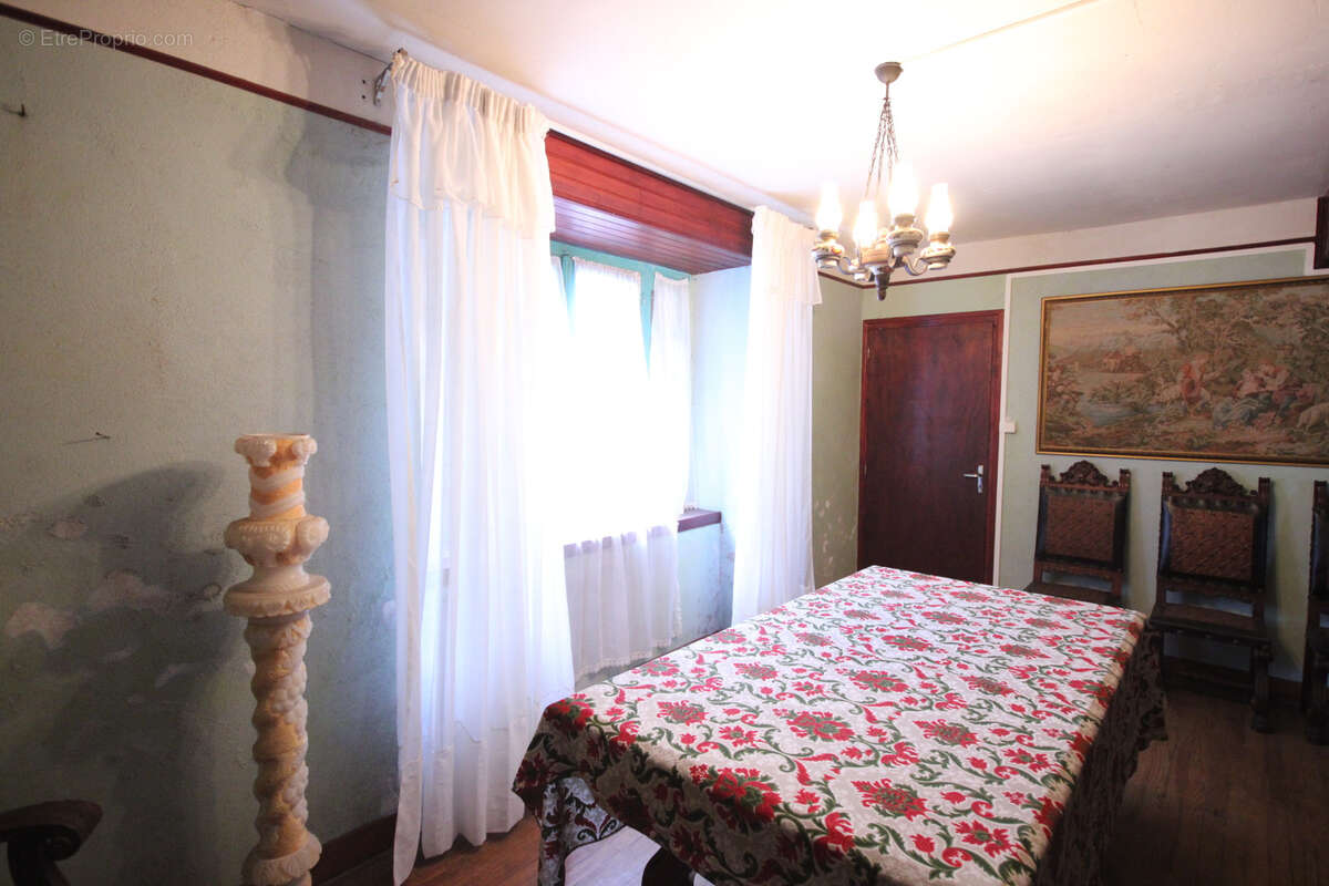 Maison à SAINT-GIRONS