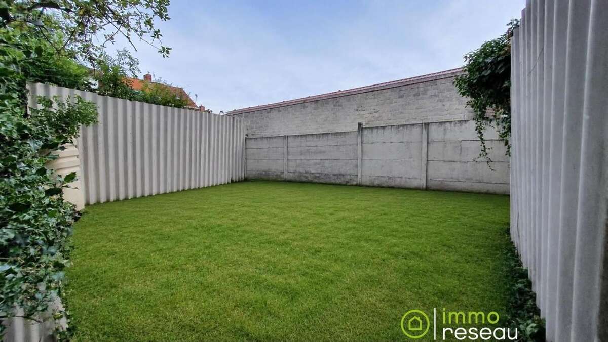 Maison 96 m² à Tourcoing  - photo 8