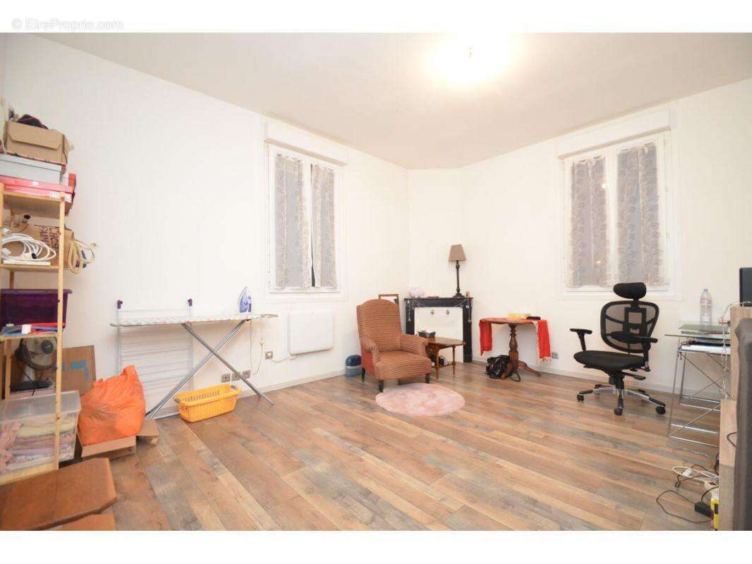 Appartement à MOULIN-NEUF