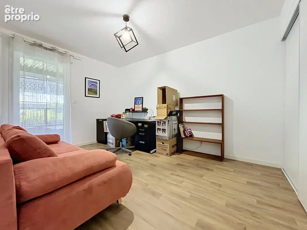 5 pièces - à vendre - duplex -  4 chambres - jardin -2 terrasses - récent - La Courrouze - photo 11