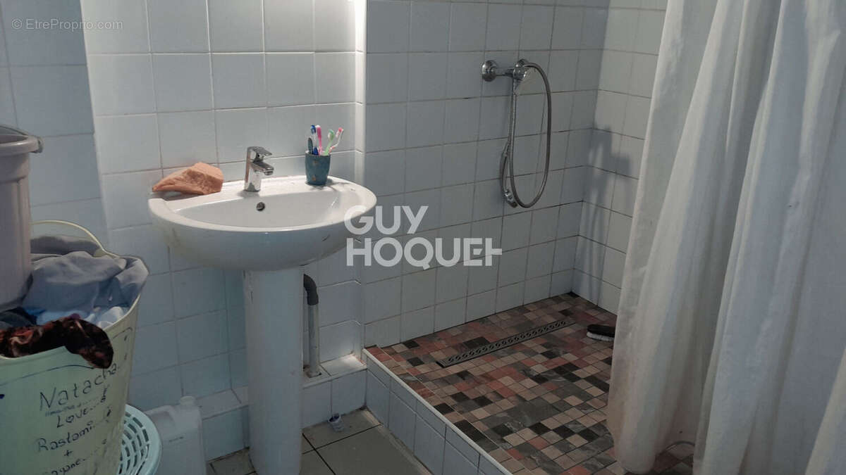 Appartement à SAINT-DENIS