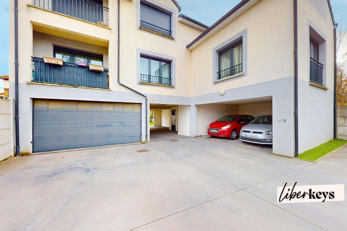 Appartement à NEUILLY-SUR-MARNE