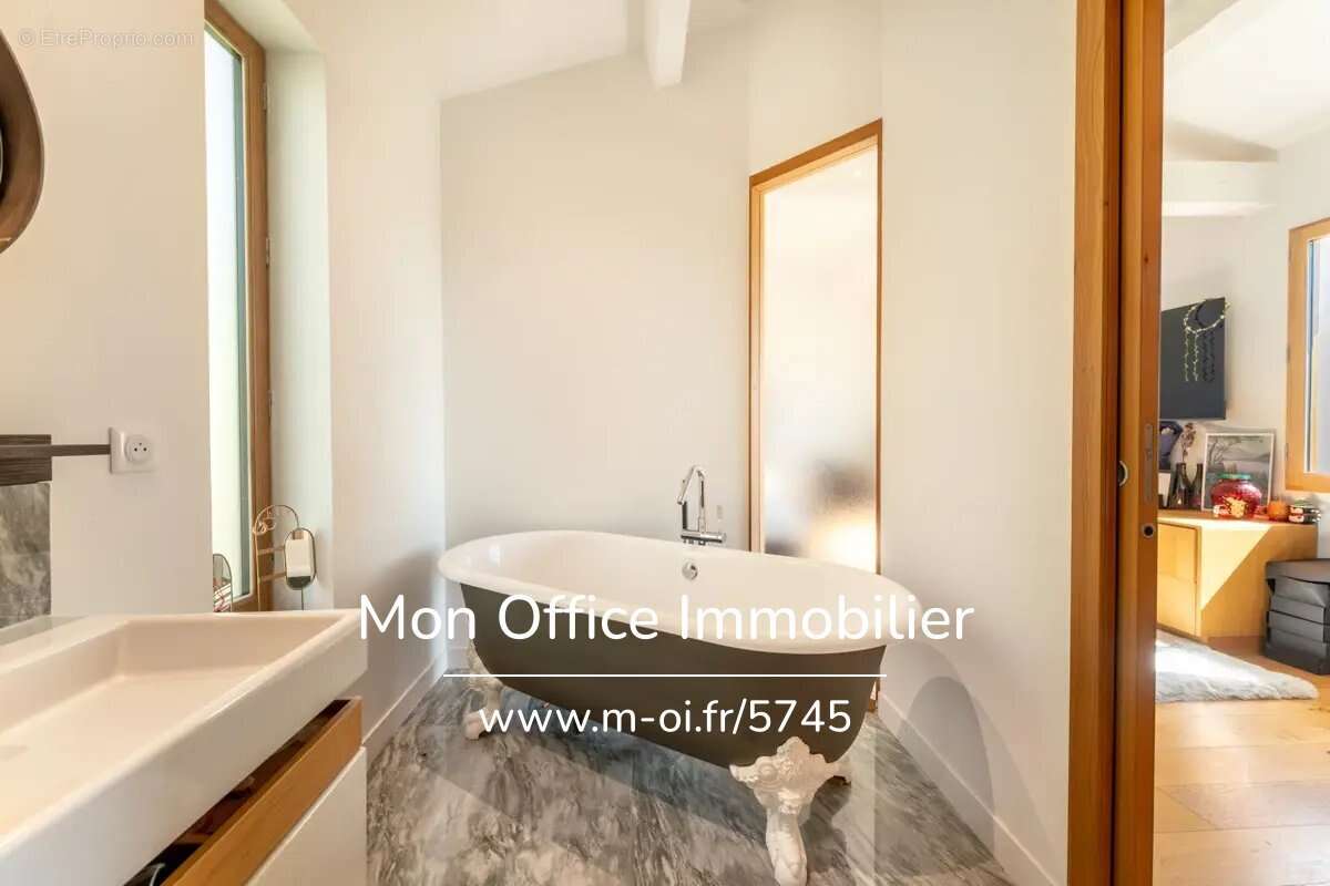 Maison à AIX-EN-PROVENCE