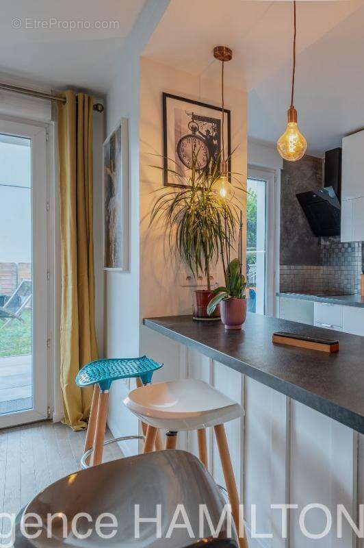 Appartement à NANTERRE