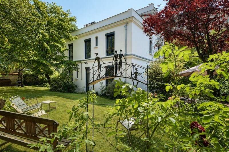 Villa d'exception de 8 pieces – un joyau du patrimoine ovillois - photo 5