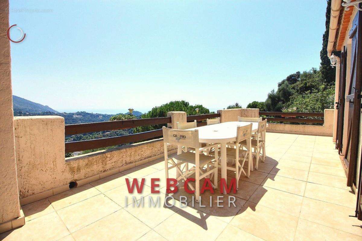 Maison à SAINTE-AGNES