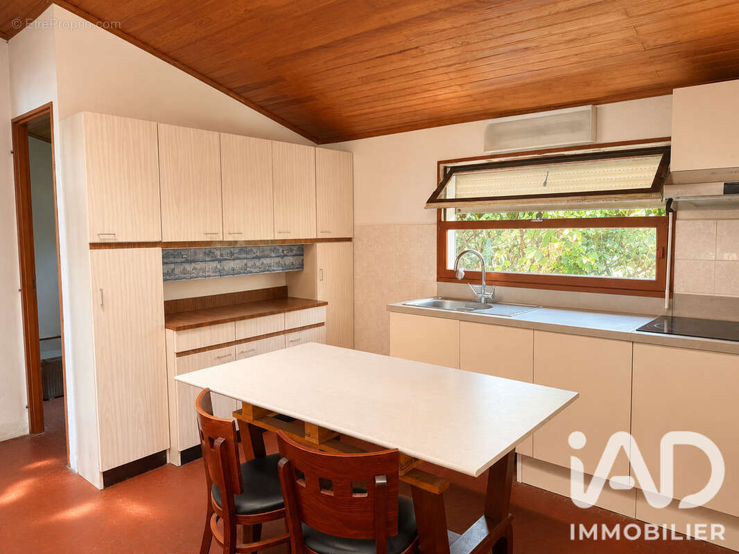 Maison 93 m² à Ares  - photo 3