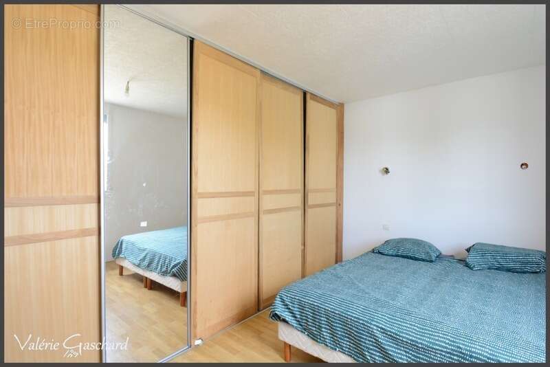 Maison à SAINT-SEURIN-SUR-L'ISLE