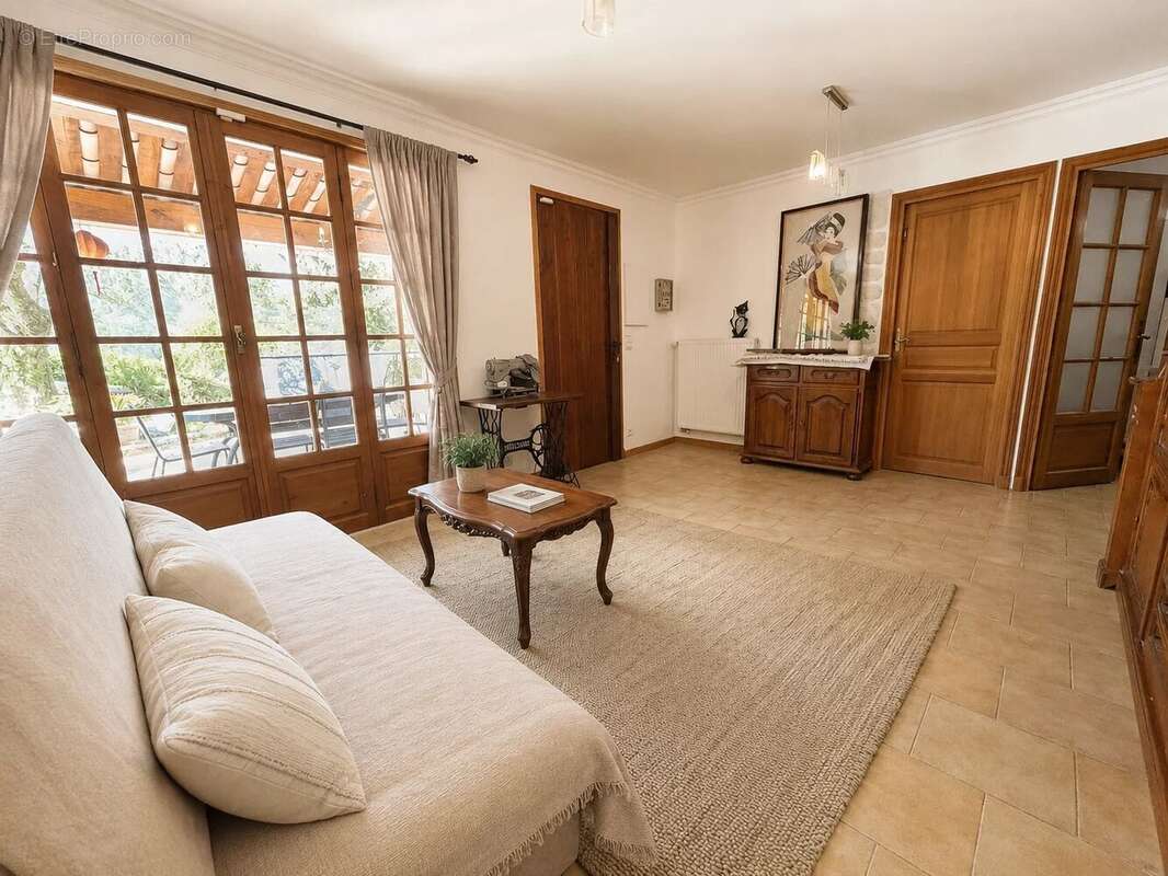 Maison à CONTES