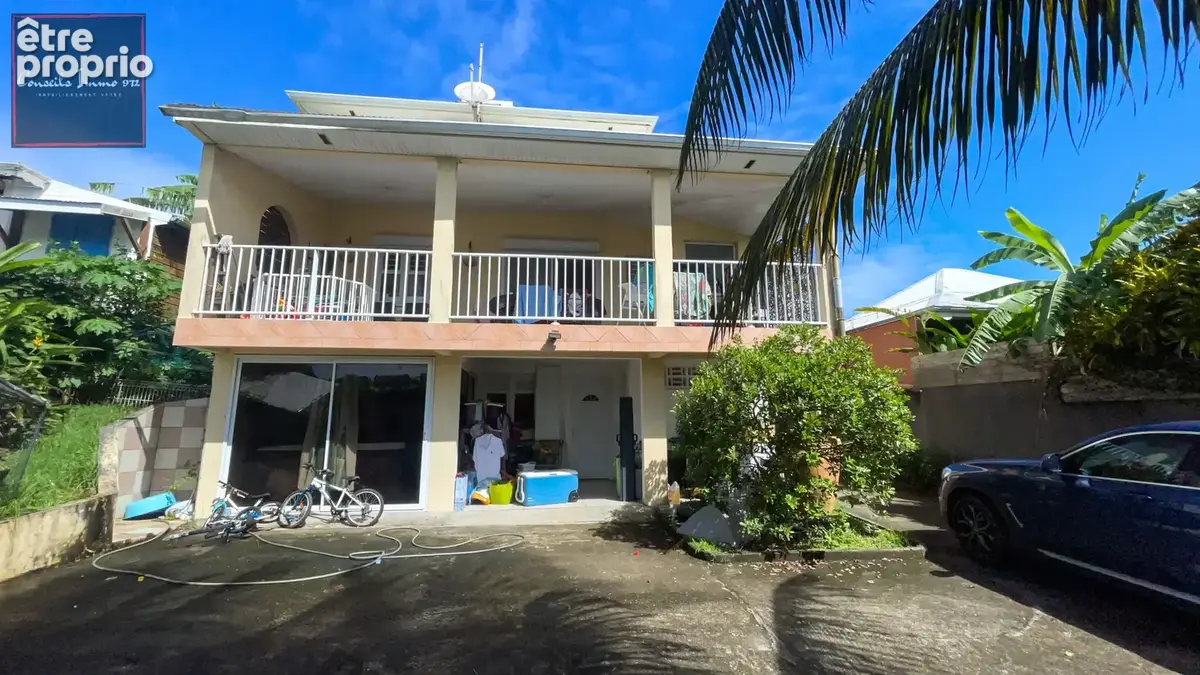À Vendre : Villa Individuelle F5 (F4+Studio) avec vue mer aux Trois-Ilets (97229) - photo 2