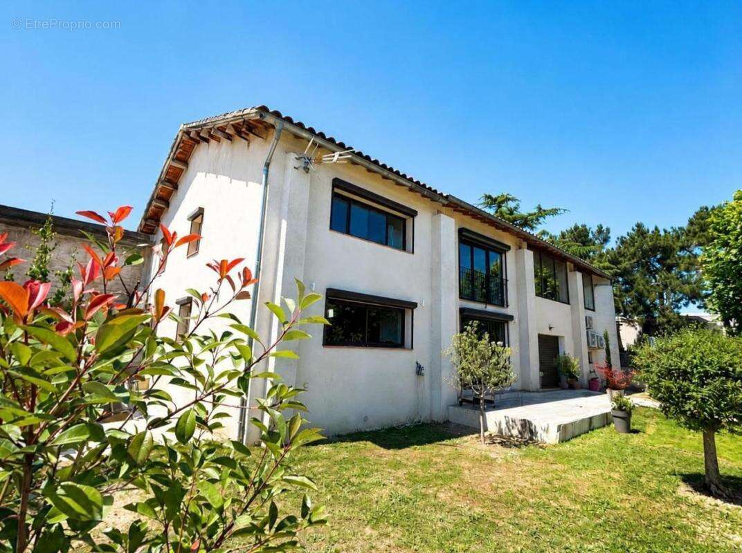 Maison à ROGNONAS