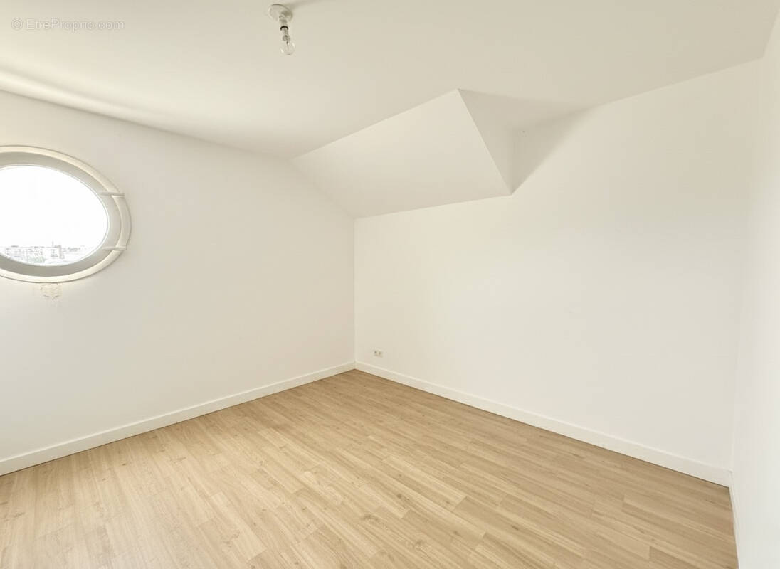 Appartement à LIMEIL-BREVANNES