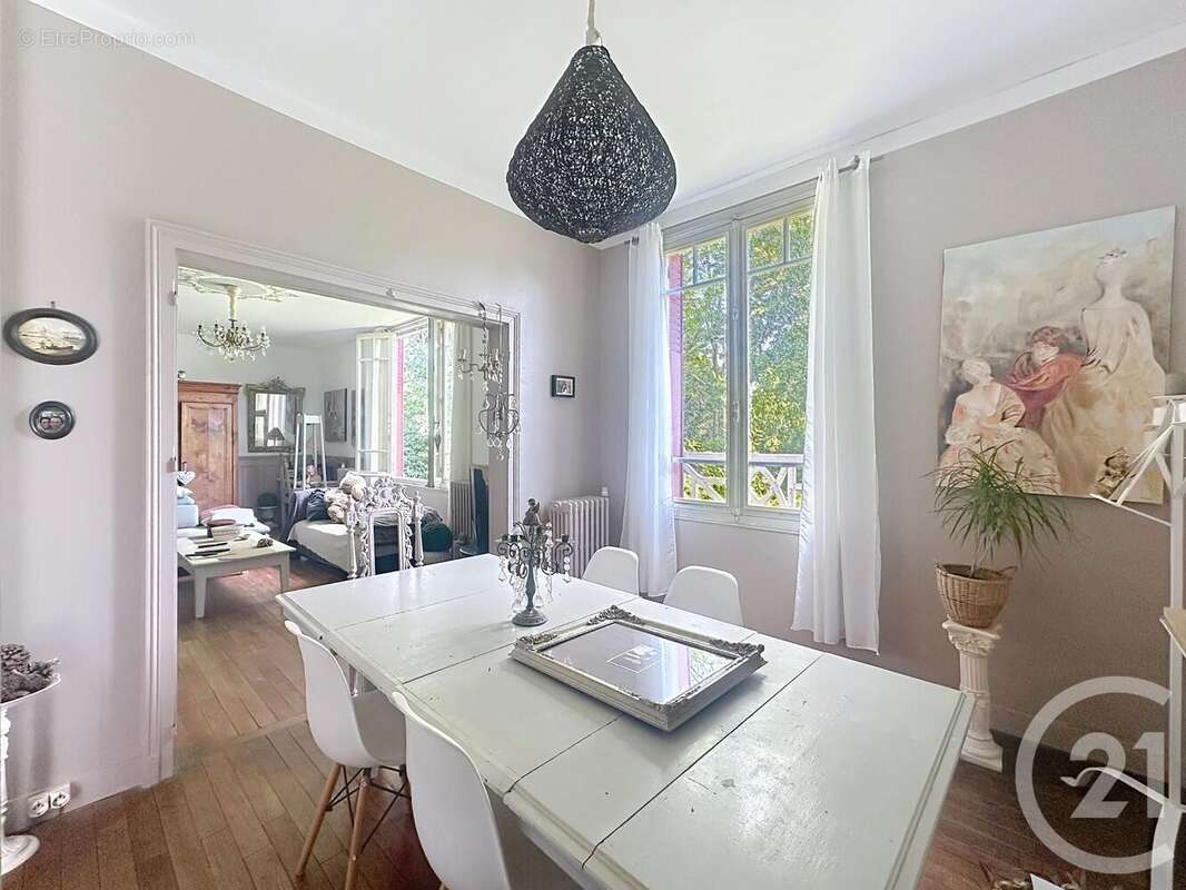 Maison 121 m² à Vallery  - photo 3