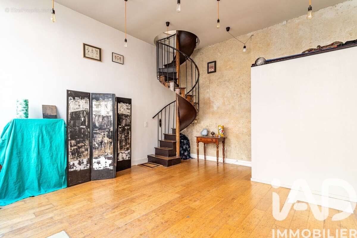Photo 9 - Appartement à PARIS-10E