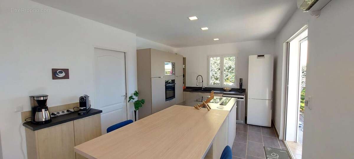 Maison à FREJUS