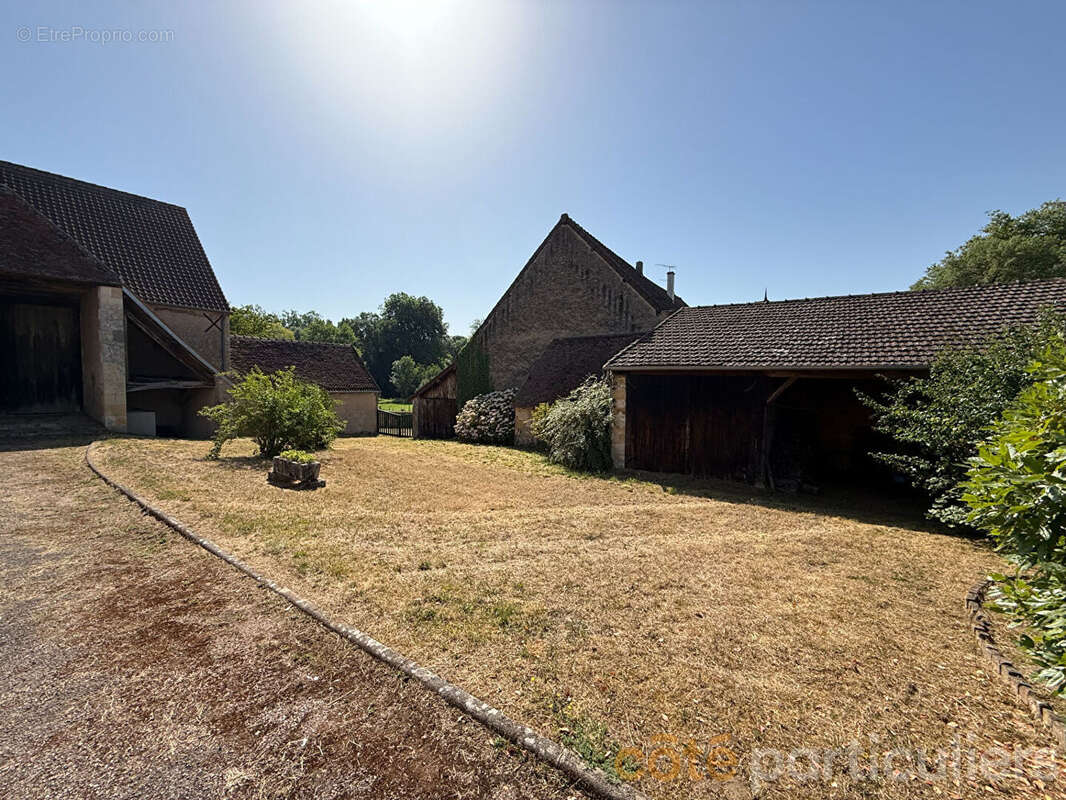 Maison à ORVAL