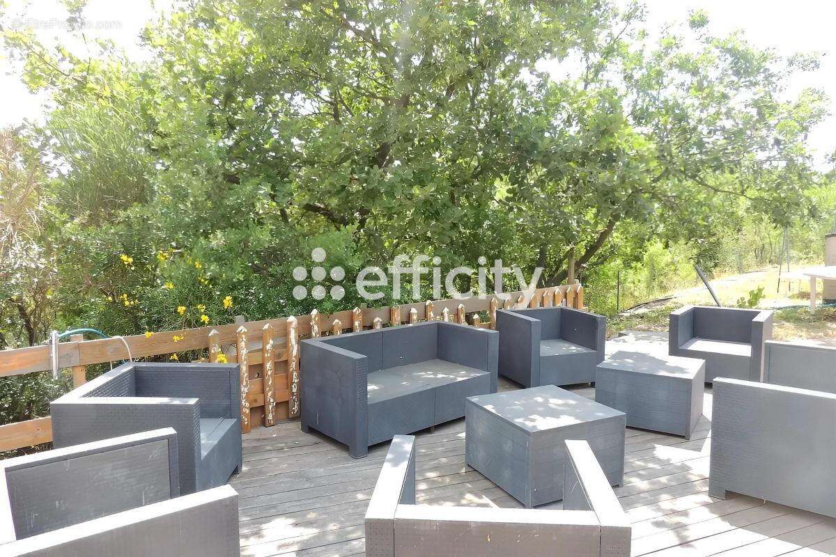 Maison à SAINT-JEAN-DE-LA-BLAQUIERE