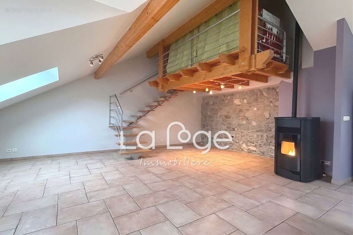 Maison à LA BATIE-NEUVE