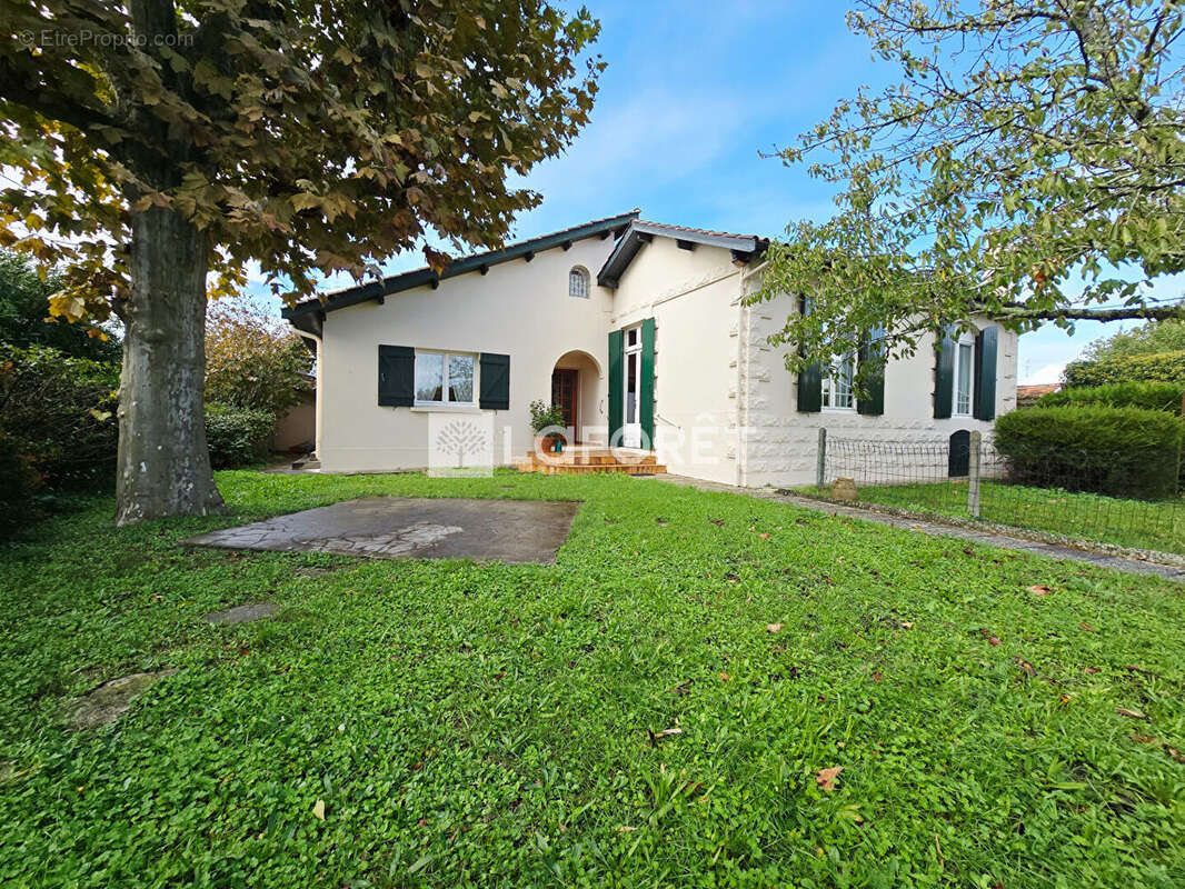 Maison à MERIGNAC