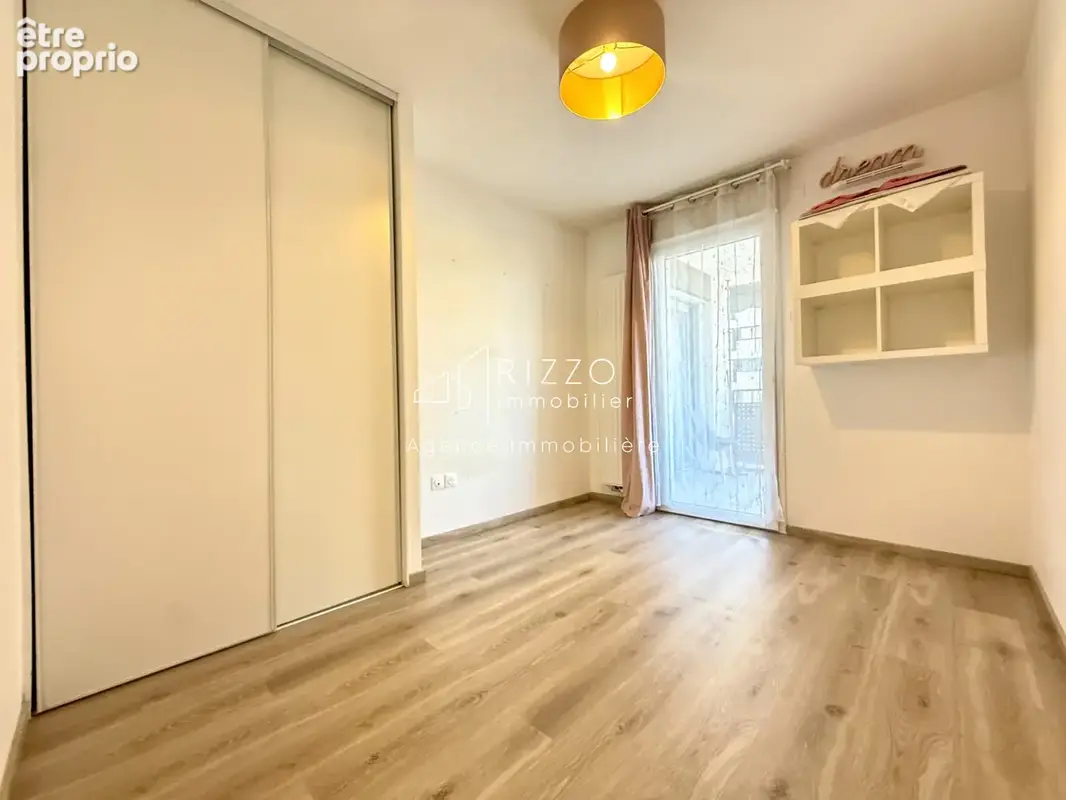 Joli F3 centre ville de Thonon-les-Bains - photo 7