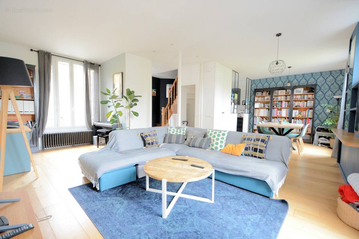 Maison à CHAMPIGNY-SUR-MARNE