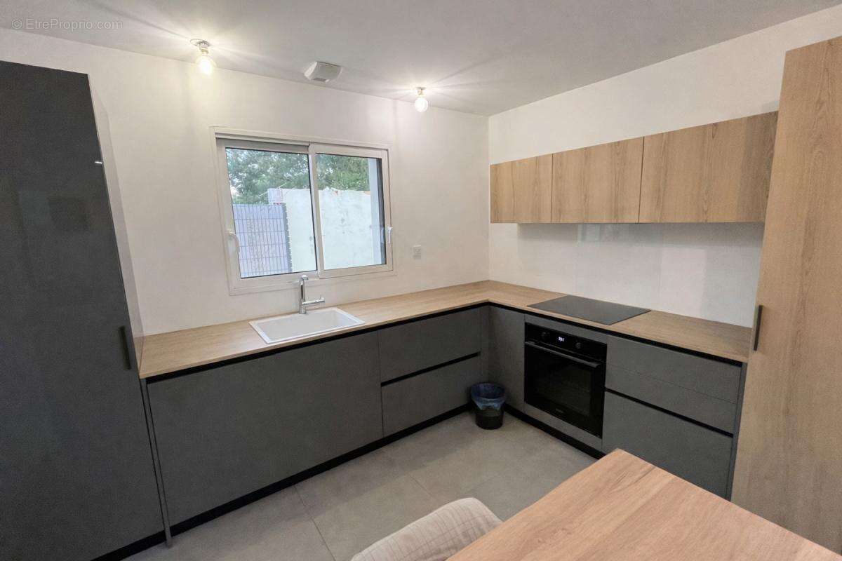 Maison à BRUGUIERES