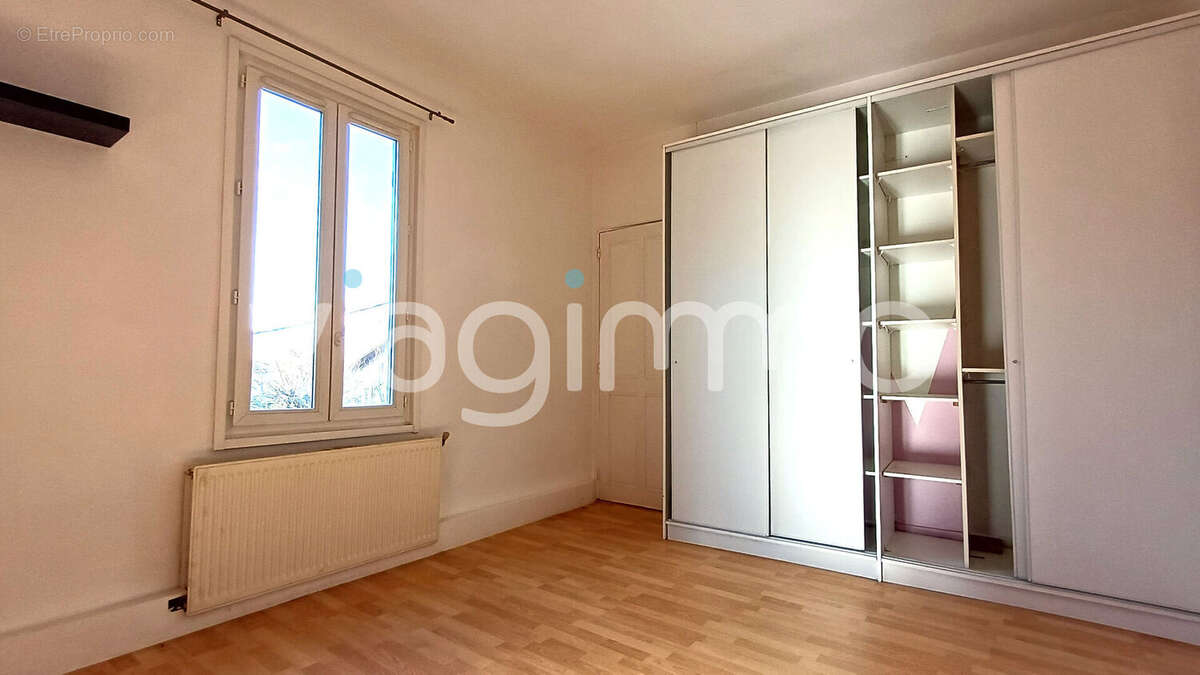 Maison à VILLARD-BONNOT