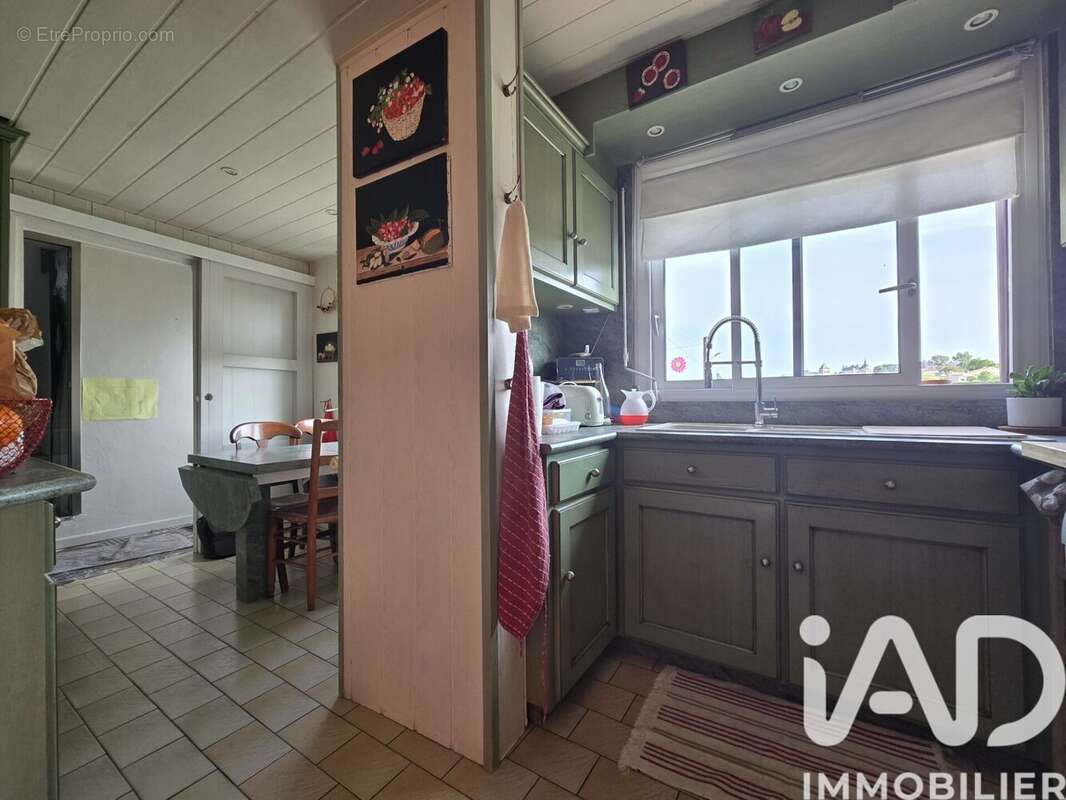 Maison 120 m² à Saint-Jacques-De-Thouars  - photo 7