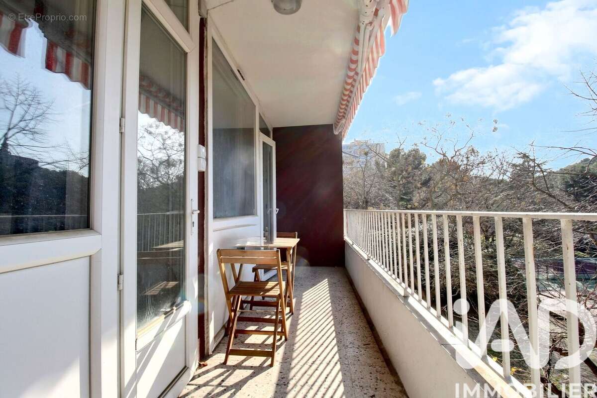 Photo 4 - Appartement à MARSEILLE-9E