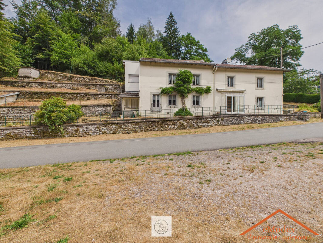 Maison à LE VAL-D'AJOL